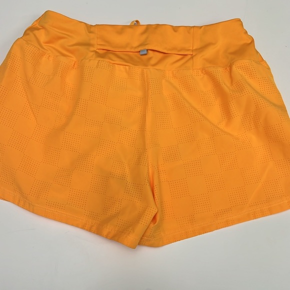 Nike Lined Short - Picture 2 of 3